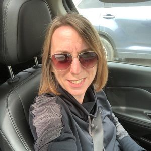 Meet your Posher, Renee